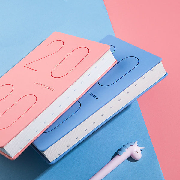 A5 Year 2020 Daily Planner (400 Pages)