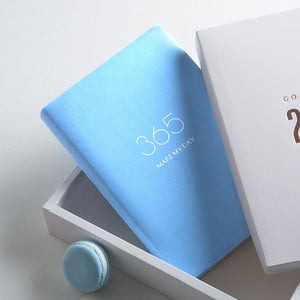 A5 Year 2020 Daily Planner (400 Pages)
