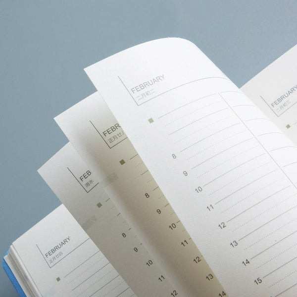 A5 Year 2020 Daily Planner (400 Pages)